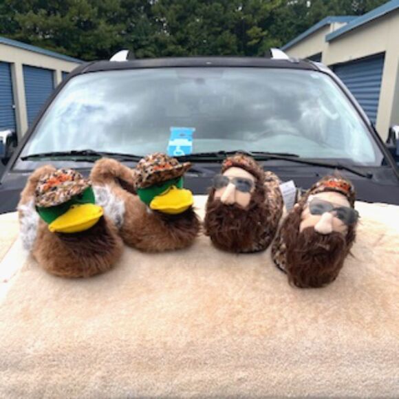Shoe Size: 10 - 11 Duck Dynasty {One Size Fits Most} Ducks & Uncle Si Bundle main image 8